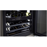 Vitrina de vin Liebherr UWgbi 3782, Clasa Valorica Vinidor Selection,2 zone de temperatura, 6 Ani Garantie + 10 Ani Compresor - imagine 5